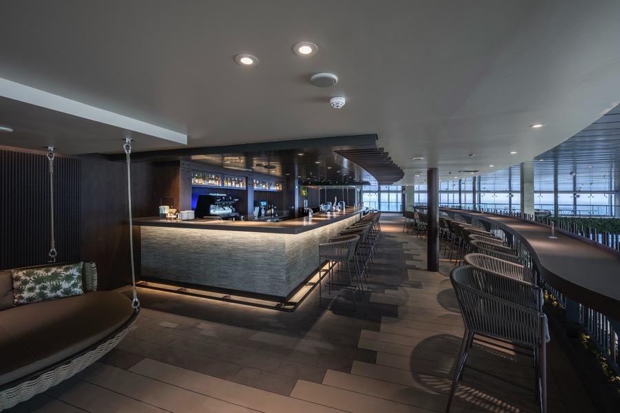 MSC Cruises MSC World Class Botanic Garden Bar ©MSC Rights, Ivan Sarfatti 2.jpg